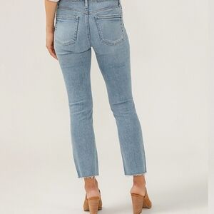 NWT Silver Jeans Co Most Wanted Ankle Straight Midrise Light Blue Denim Jeans